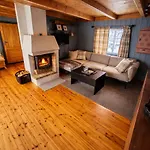 6 Bed Traditional Mountain In Geilo - Close To Skiing And Hiking Prázdninový dům Hol (Buskerud)