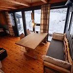 6 Bed Traditional Mountain In Geilo - Close To Skiing And Hiking