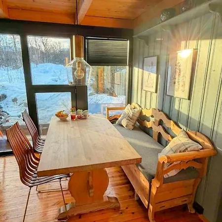 6 Bed Traditional Mountain In Geilo - Close To Skiing And Hiking