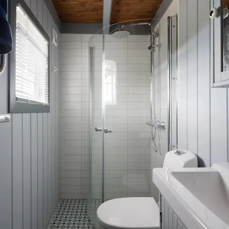 6 Bed Traditional Mountain In Geilo - Close To Skiing And Hiking